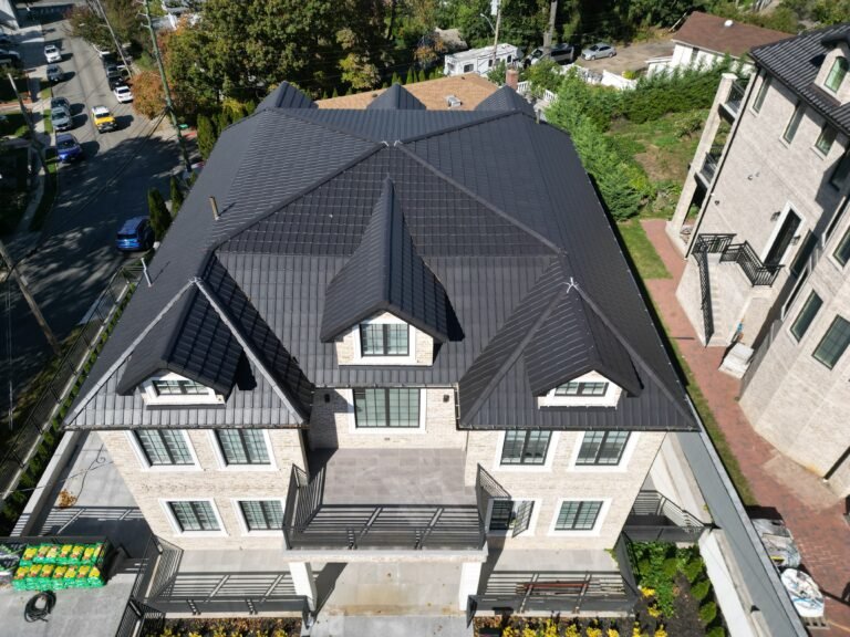 Top Insured Roof Contractors Brooklyn NY – Why Elite Roofing Group Sets the Gold Standard